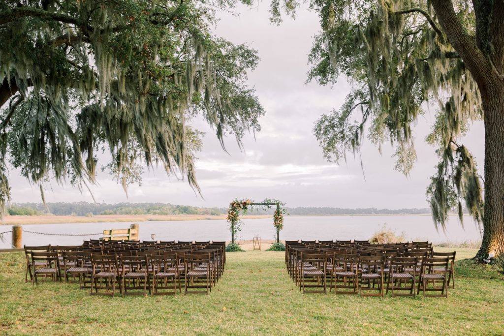 Ceremony overlooking the coast in Savannah