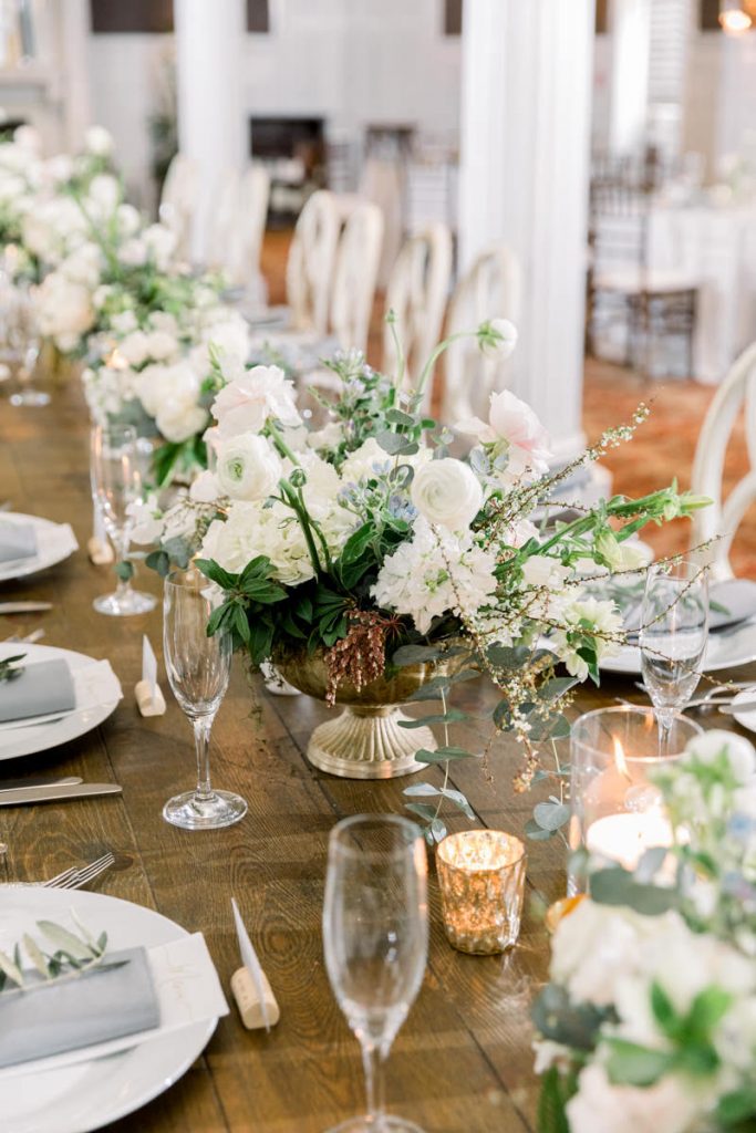 Real Wedding | Soft And Subtle Floral Design At Jekyll Island Club ...