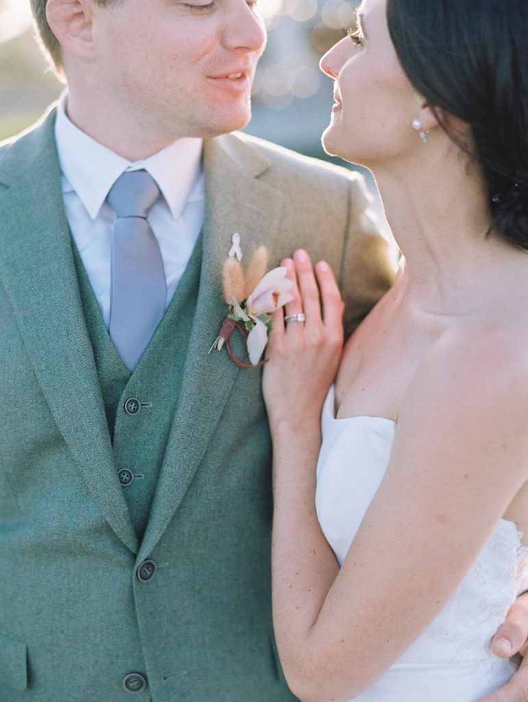 Savannah bride and groom