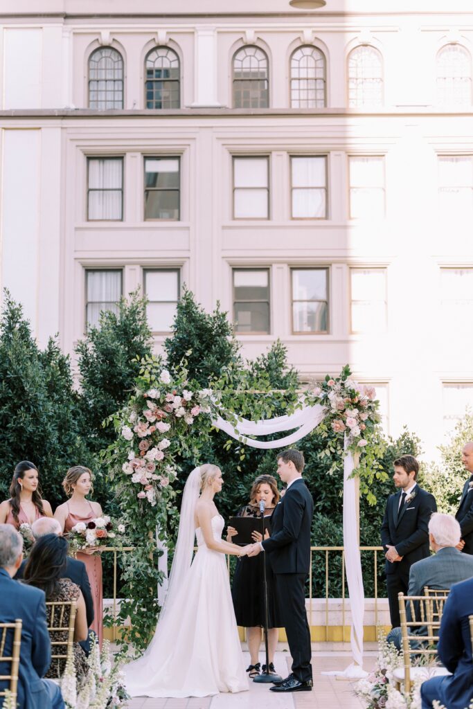 outdoor wedding ceremony in San Diego