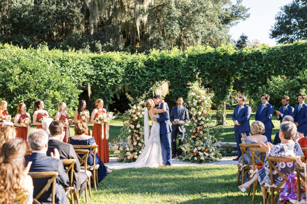 bride and groom at Jekyll Island club wedding