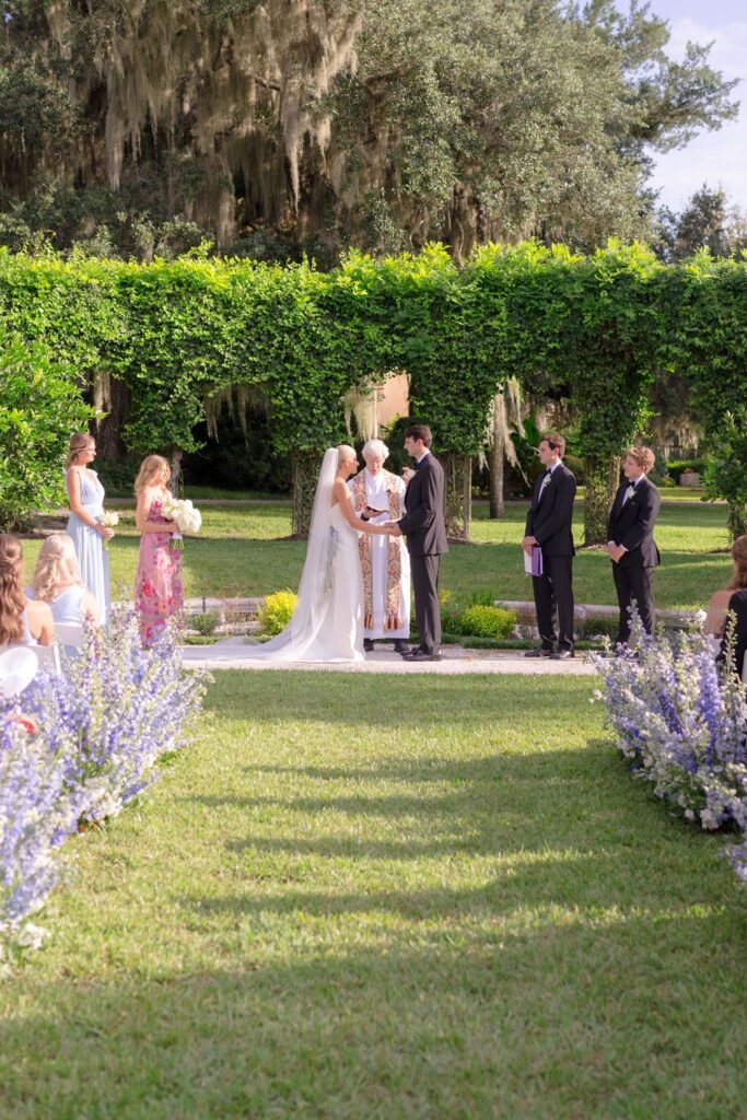 Wedding ceremony at Crane Cottage