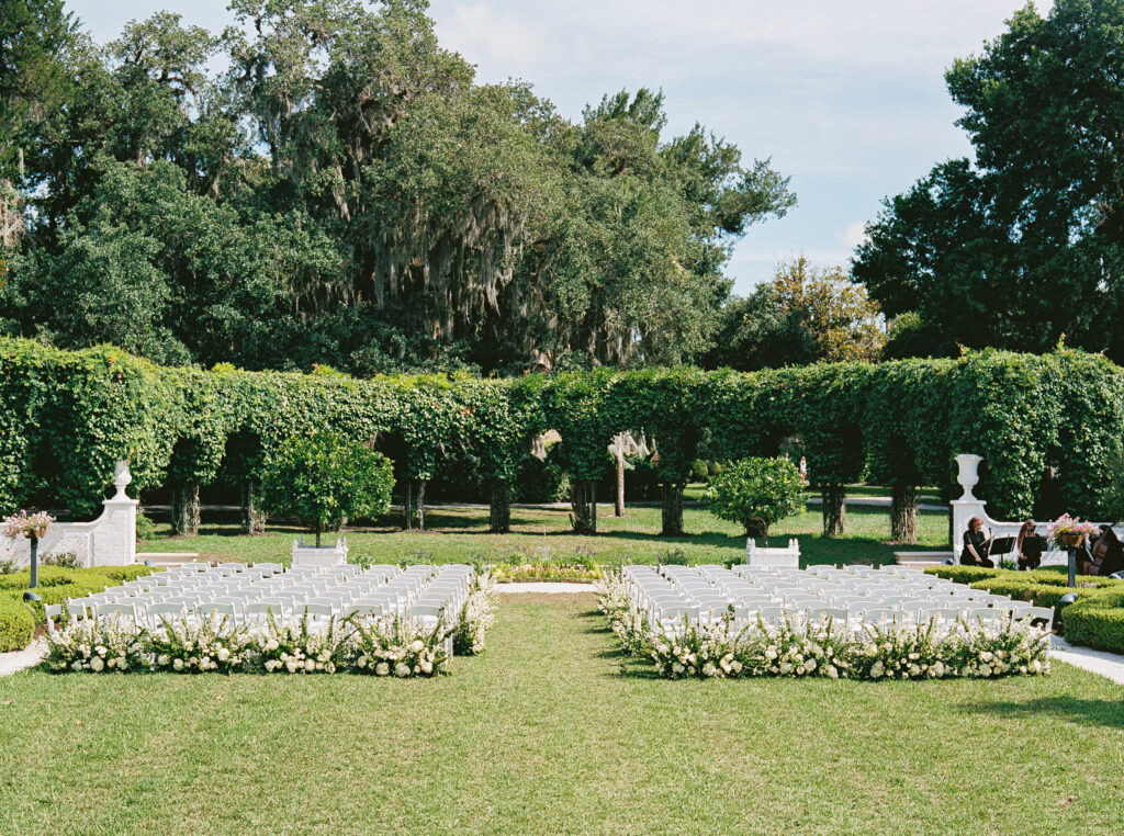 Jekyll Island Club wedding ceremony at Crane Cottage